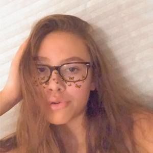 Meet your Posher, Riley